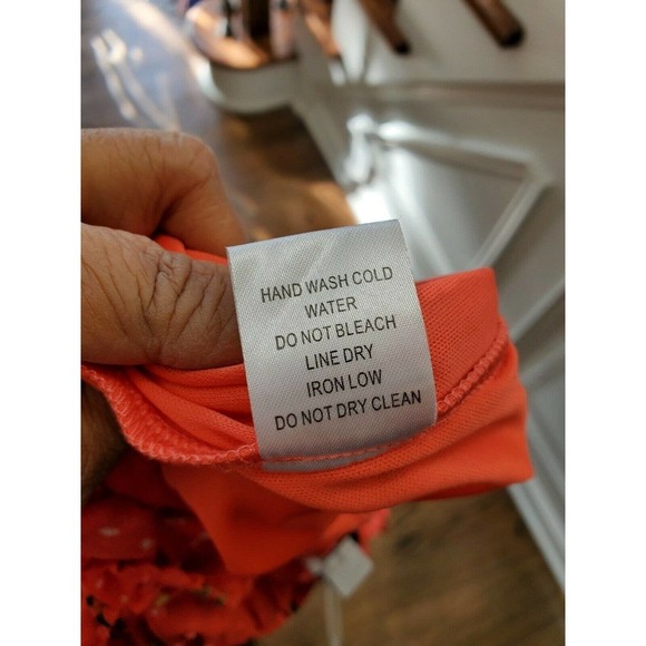 Favlux Women's Red 100% Rayon Ruffle Swiss Dot Floral Casual Romper Size Large - Picture 9 of 16